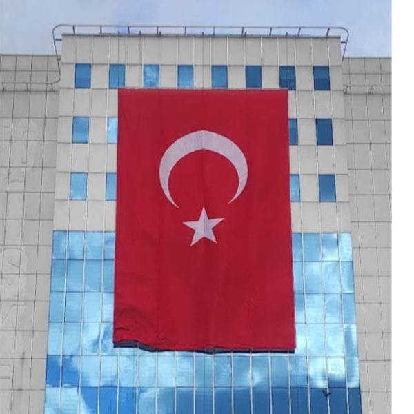Otomatik Motorlu Bayrak ve Poster Askı Sistemi